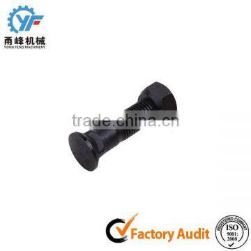Bucket tip bolt and nut