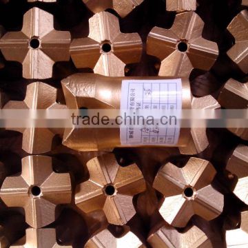 Blast furnace tap hole drilling rod and cross bits