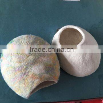 Gray Felted Wool Cat Cocoons photo-4