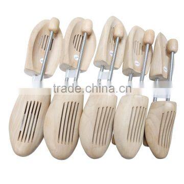 Hot Selling Shoe Tree Type Schima Wood Wooden Spring Shoe Tree photo-6