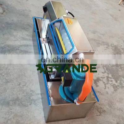 Best Selling Small Scale Quail Egg Shelling Machine Small Quail Egg Sheller for Boiled Quail Eggs Electric Motor Driving