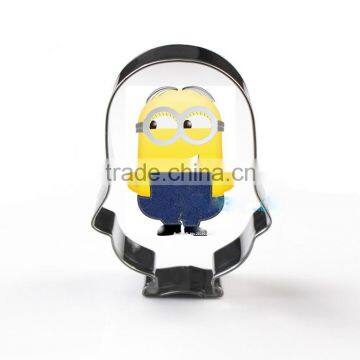 YangJiang factory manufature cartoon Minions shape safety stainless steel biscuit baking mould