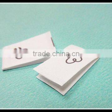 Centre Fold Fancy Woven Lable Free Sample for Garment Clothes Bags Shoes photo-2