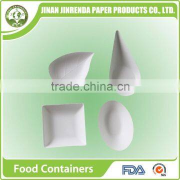 Disposable bio-degradable Finger Food Container with sugarcane pulp.