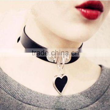 Wholesale Anime Rock Harajuku Punk Gothic Heart Necklace Pendant Leather Necklace Leather Collar Choker Necklace Bracelet