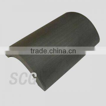 Ferrite arc magnet for motor