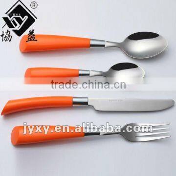24 pcs plastic handle cutlery set