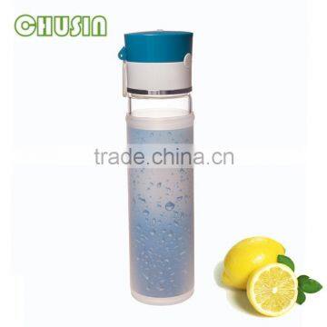 travel water bottle/sports drink bottle with unique design and food grade silicone sleeve