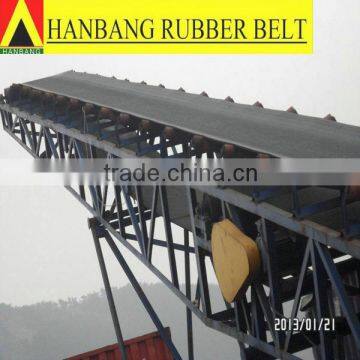 Chevron outdoor conveyor belt