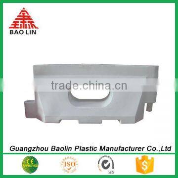 Rotomolding Traffic Road Barrier in Guangzhou photo-4