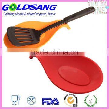 Heat Resistant Kitchen Utensil Holder Silicone Spoon Rest