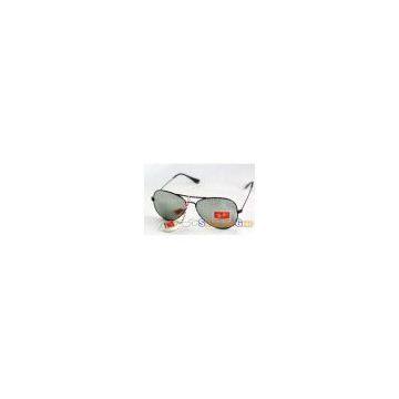 Ray-Ban RB3025-Aviator Silver Mirror Lens Black Frame