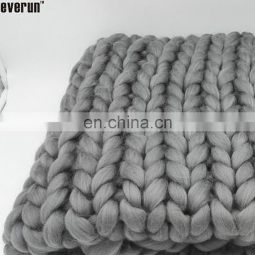 in stock giant super chunky knitted merino wool bulk thick yarn for hand knitting of throw,blanket with photo