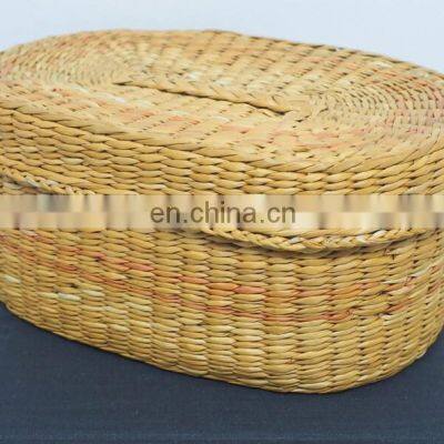 Hot Selling Sweet Smaller Woven Seagrass Basket With Lid Natural Straw Candy Basket Box Wholesale