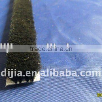 Superior Soundproof Plastic Weatherstrip Brush for Door/window/PVC/UPVC Profiles