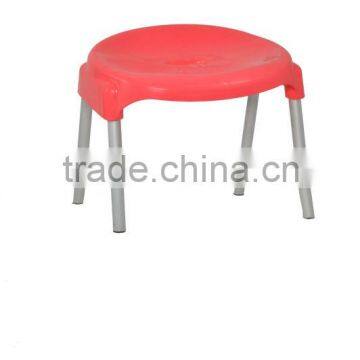 Height adjustable round bath stool