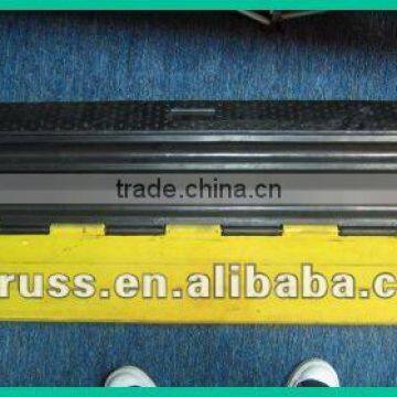 2014 Hot rubber cable protector/cable ramp /cable hump