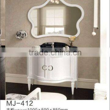 2013 Classic Bathroom Cabinet MJ-412