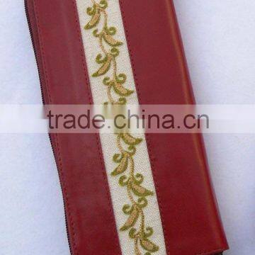 Wholesale Vintage Handmade Luxury Genuine Leather Wallets With Fine Embroidery photo-3