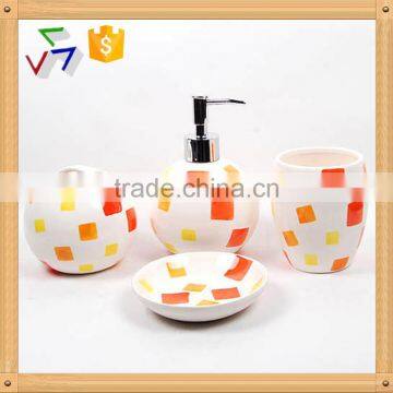 Porcelain Bath Accessories Set photo-3