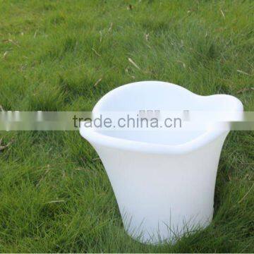 Glow LED Plastic Illuminated Vase Light photo-4