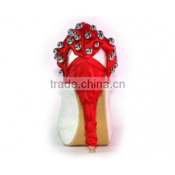 SC001 2013 New fashion ladies red fabric high heel shoe condom with bead