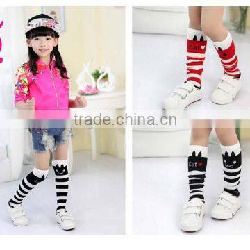 2015 High quality lovely cotton cartoon children the leg of a stocking Baby Girls Toddler Leg Warmer cartoon Shape Knee pad