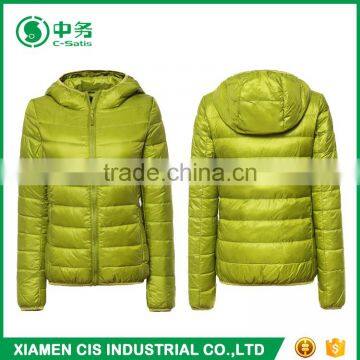 Morden Fashion Apparel Winter Red Hooded Puffer Jacket for Women photo-4