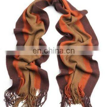 2015 China Design Beautiful Fashion Knitted Stirped Warp Knitted Scarf Brushed photo-2