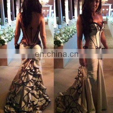 Sexy Sweetheart Party Dress Sleeveless Mermaid Beaded Sweep Train Satin Prom Dress