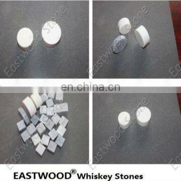 whisky stones cubes and whisky stone disk