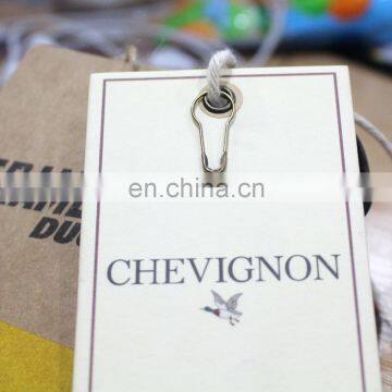 Custom hang tag whit safety pin