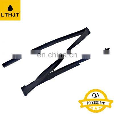 Car Accessories Auto Spare Parts Front Hood Weather Strip 53381-60041 For LAND CRUISER 100 UZJ100 1998-2007 photo-3