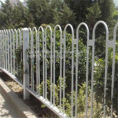 Hot dip galvanized fence Customized iron zinc round steel U-shaped guardrail