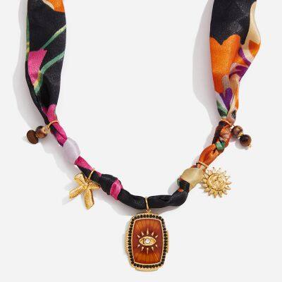 Minimalist Waterproof Stainless Steel Gold Necklace - Exquisite Jewelry Design