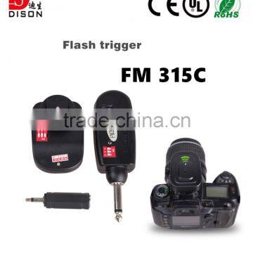 Dison FM 315C Magic Lighting Remote Control, Wifi Remote Control Battery Led Light With Remote Control Receiver photo-3