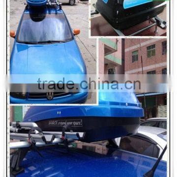 Plastic car roof box