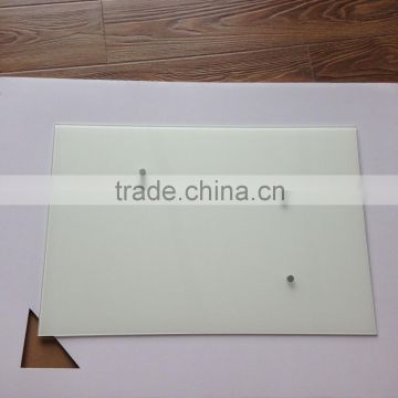 Pure white glass board with ANSI and EN12150 certificate