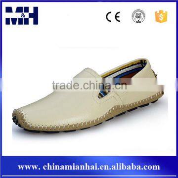 Latest Moccasin Men Shoes Genuine Leather Loafer White Men Shoes