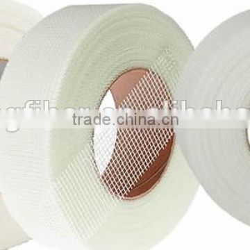 Fiberglass corner tape