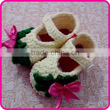 crochet knitting baby shoes