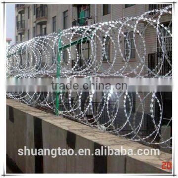 Professional production barbed wire price per ton (guangzhou)