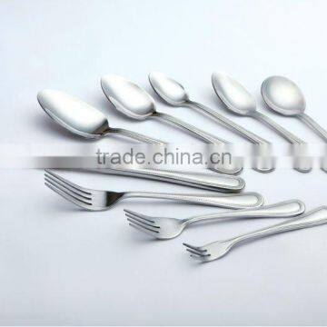 24 pcs Stainless steel cutlery set