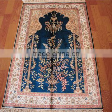 blue color small size handmade silk rug tapestry wall decoration tapestry