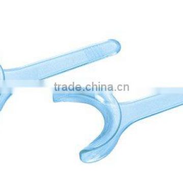 Cheek Retractor