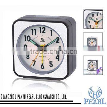 Pearl Travelling Alarm Clock PD828