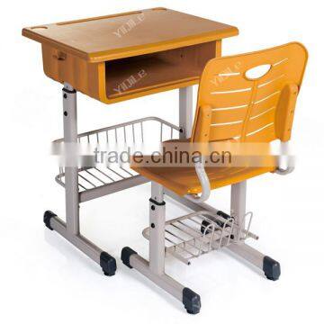 School Furniture of Children Study Desk and Chair Set in Classroom