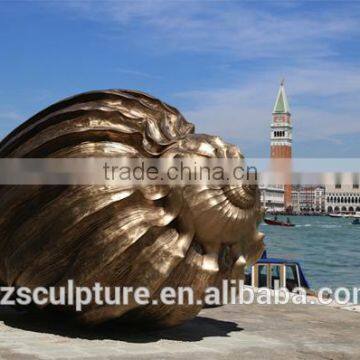 abstract queen conch shell carving statue decorate street for sale