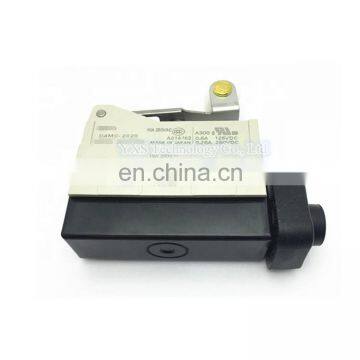 High Quality Long Service Life D4MC-2020 Elevator Limit Switch photo-3