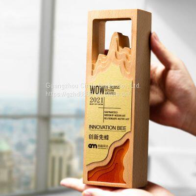 Custom Logo K9 Crystal Metal Material Souvenir Conference Trophy Solid Wood Crystal Trophy Crystal Trophy